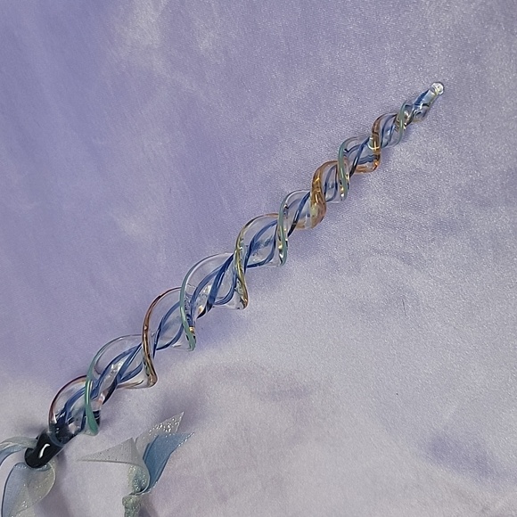 OR7 Gold Green Light Blue - Handblown Glass Icicle Ornament - Picture 3 of 4